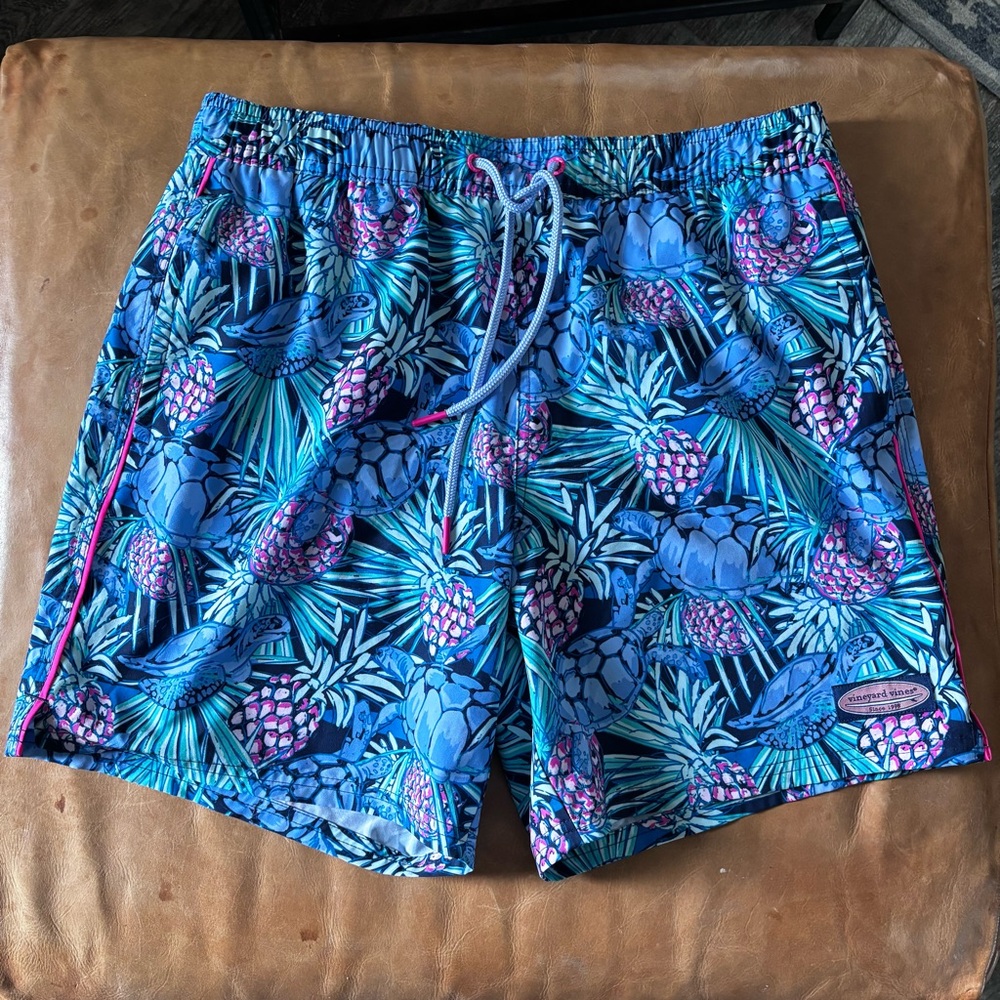 Vineyard Vines Sea Turtle Swim Trunk